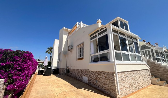 Sprzedaż - Dom Quatro - Playa Flamenca - Jumilla