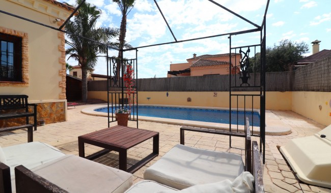 Brukt - Villa - Formentera del Segura - Fincas de La Vega