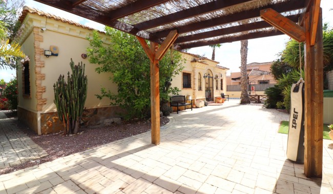 Brukt - Villa - Formentera del Segura - Fincas de La Vega