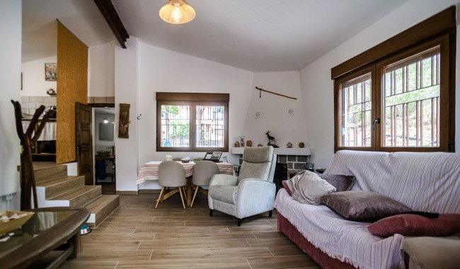 Begagnad - Finca - La Tercia