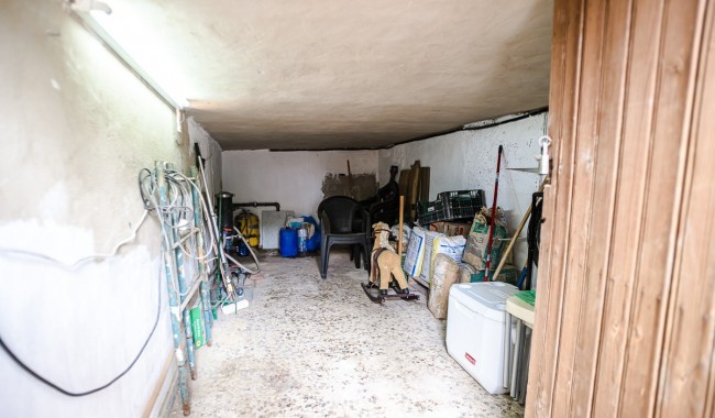 Begagnad - Finca - La Tercia