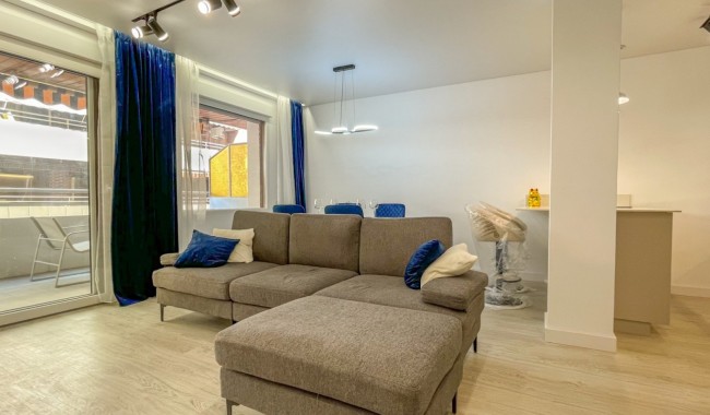 Segunda mano - Apartamento - Torrevieja - El Acequión - Los Náufragos