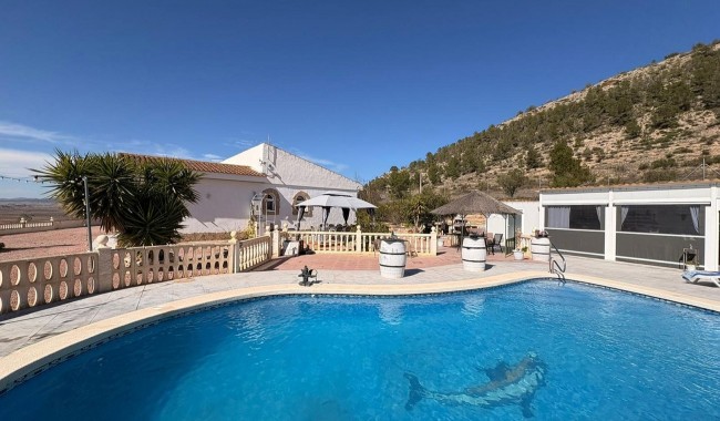 Brukt - Villa - Monóvar/Monóver - Costa Blanca