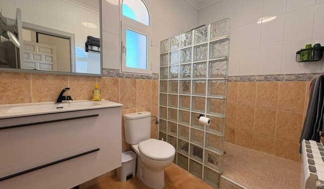 Brukt - Villa - Monóvar/Monóver - Costa Blanca