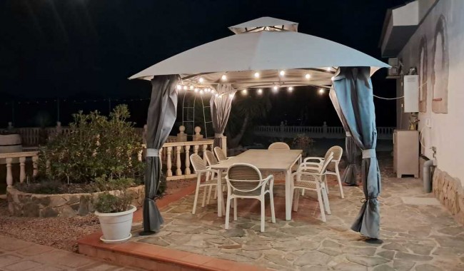 Brukt - Villa - Monóvar/Monóver - Costa Blanca