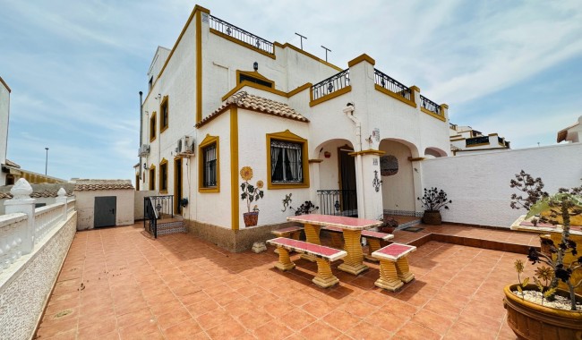 Radhus - Begagnad - Orihuela - Entre Naranjos Vistabella