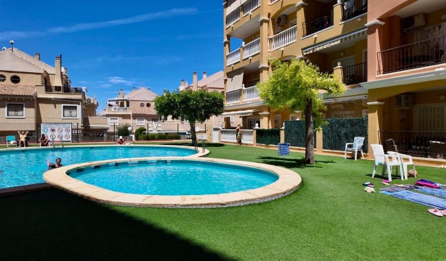 Resale - Apartment - Torrevieja - Torreblanca