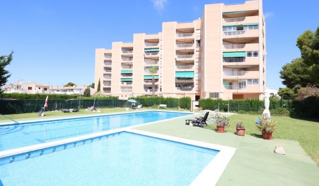 Resale - Apartment - Orihuela Costa - La Zenia