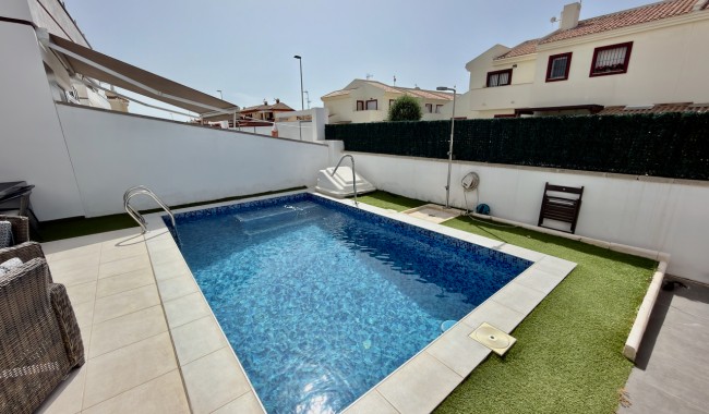 Begagnad - Villa - Ciudad Quesada/Rojales - Ciudad Quesada