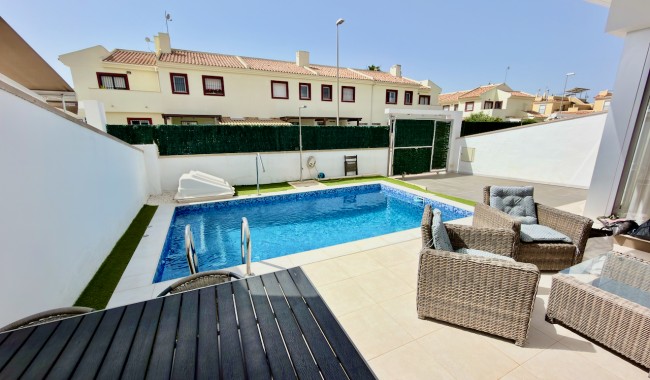 Begagnad - Villa - Ciudad Quesada/Rojales - Ciudad Quesada