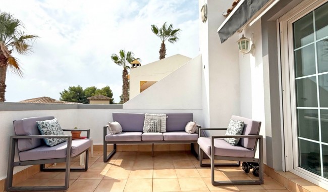 Begagnad - Villa - Orihuela Costa - Villamartín