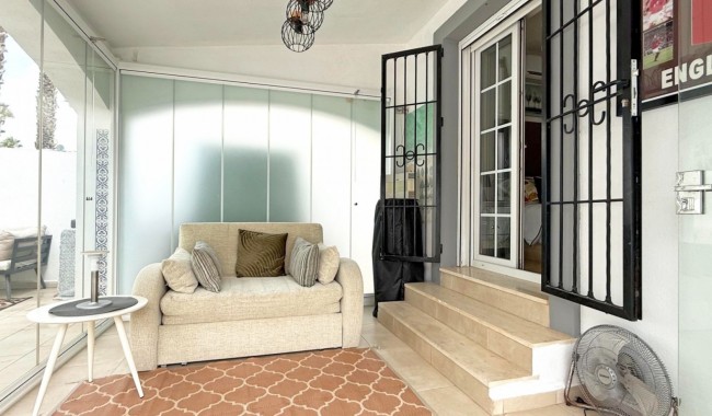 Begagnad - Villa - Orihuela Costa - Villamartín