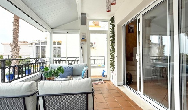 Begagnad - Villa - Orihuela Costa - Villamartín