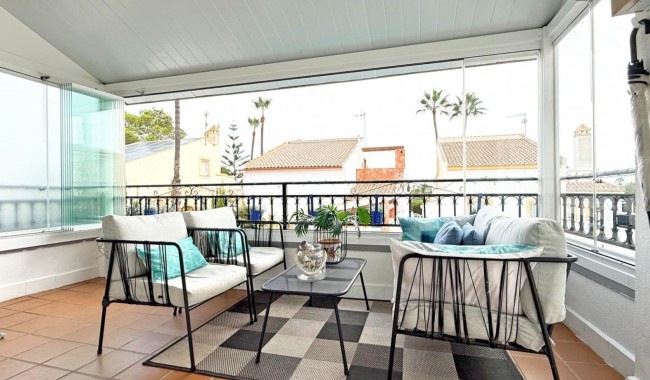 Begagnad - Villa - Orihuela Costa - Villamartín
