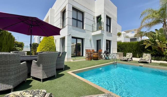 Villa - Resale - Ciudad Quesada/Rojales - Ciudad Quesada