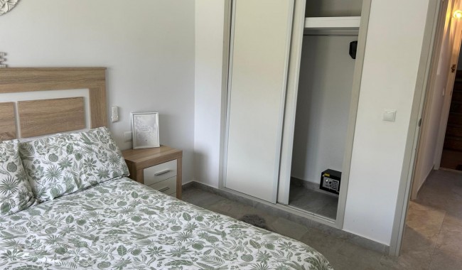 Sprzedaż - Apartament - Cabo Roig