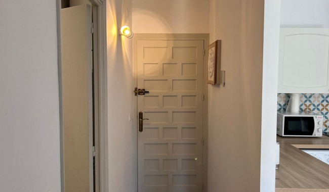 Sprzedaż - Apartament - Cabo Roig