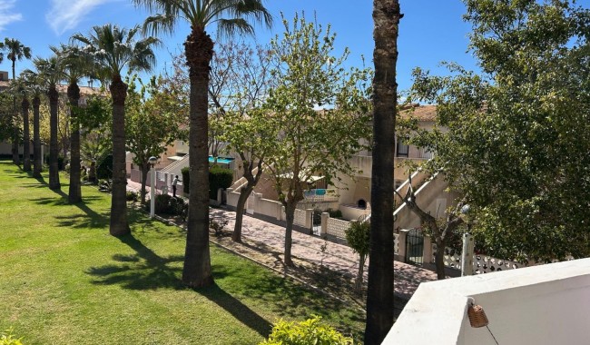 Sprzedaż - Apartament - Cabo Roig
