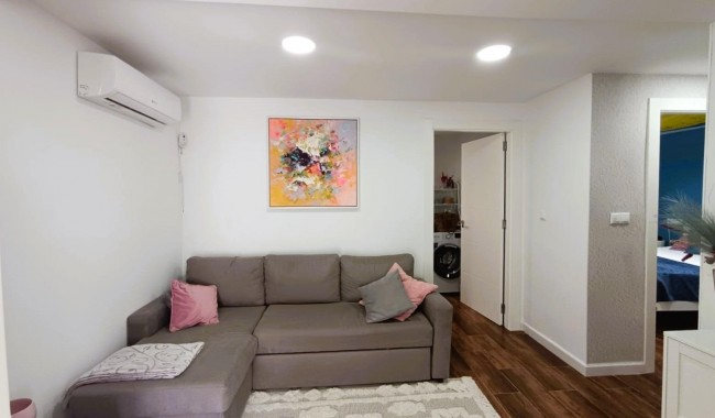 Sprzedaż - Bungalow - Torrevieja - Torreta florida