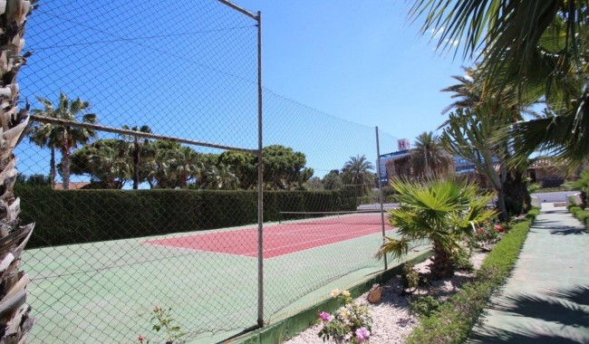 Sprzedaż - Bungalow - Torrevieja - Los Balcones