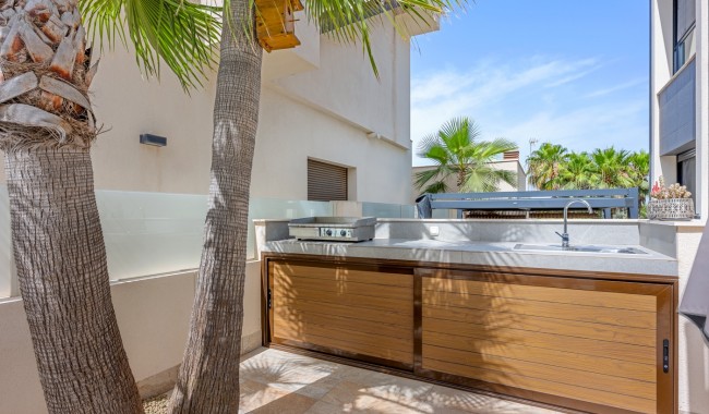Begagnad - Villa - Benijófar