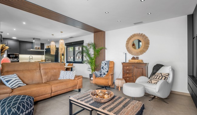 Begagnad - Villa - Benijófar