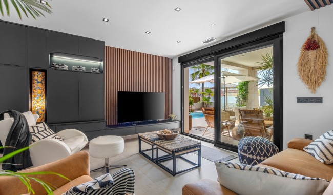 Begagnad - Villa - Benijófar