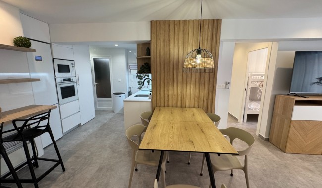 Sprzedaż - Apartament - Guardamar - Beach Guardamar