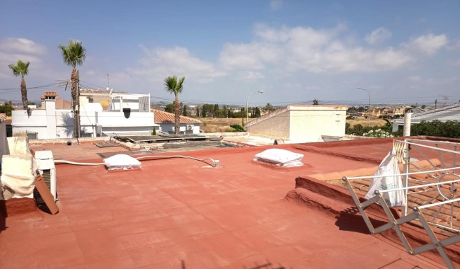 Sprzedaż - Bungalow - Torrevieja - Torreta florida