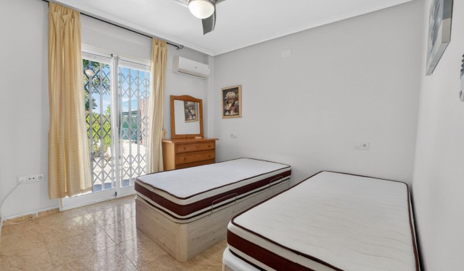 Begagnad - Lägenhet - Orihuela Costa - Playa Flamenca