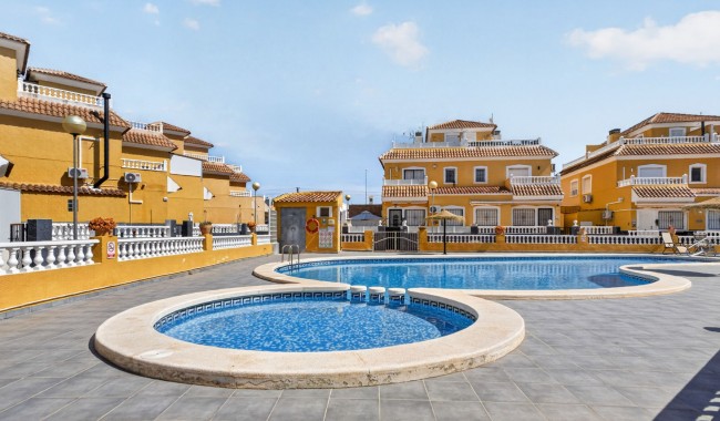 Begagnad - Lägenhet - Orihuela Costa - Playa Flamenca