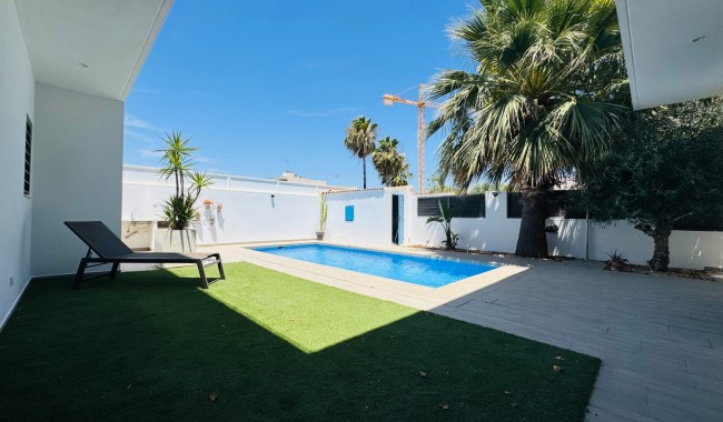 Segunda mano - Villa - San Pedro del Pinatar - LO PAGÁN