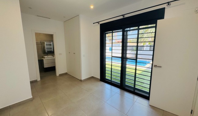 Segunda mano - Villa - San Pedro del Pinatar - LO PAGÁN