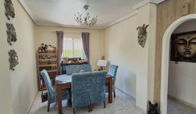 Brukt - Villa - Villamartín - Costa Blanca