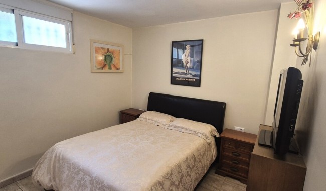 Brukt - Villa - Villamartín - Costa Blanca