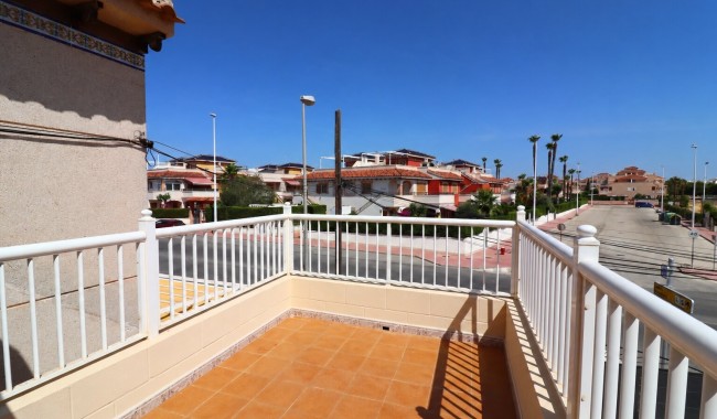 Sprzedaż - Apartament - Orihuela costa - Punta Prima