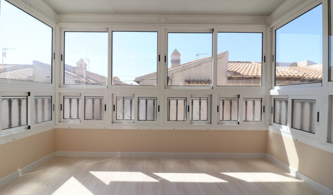 Sprzedaż - Apartament - Orihuela costa - Punta Prima