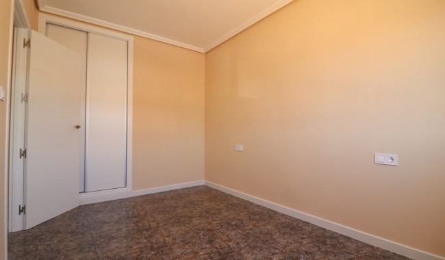 Sprzedaż - Apartament - Orihuela costa - Punta Prima