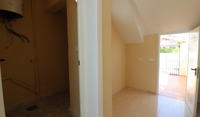 Sprzedaż - Apartament - Orihuela costa - Punta Prima