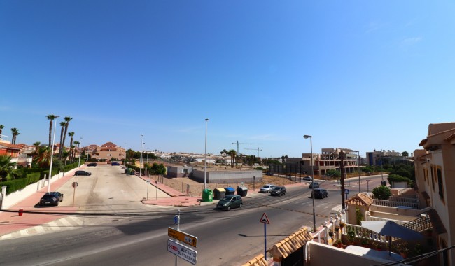 Sprzedaż - Apartament - Orihuela costa - Punta Prima