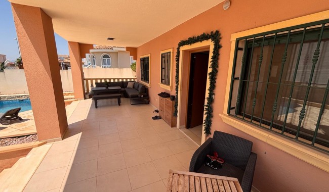 Brukt - Villa - Ciudad Quesada/Rojales - Urbanización Ciudad Quesada