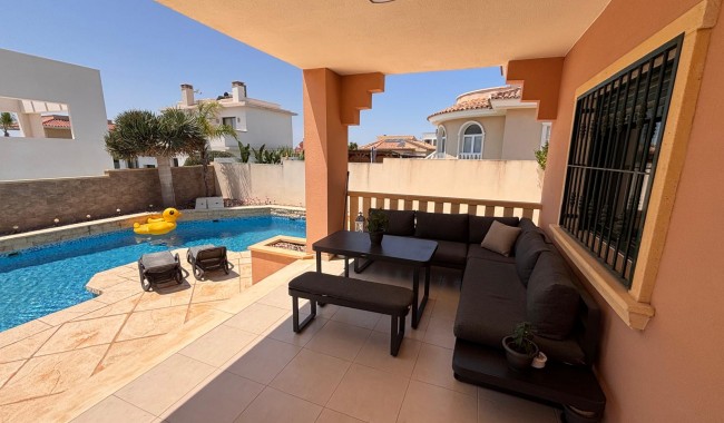 Brukt - Villa - Ciudad Quesada/Rojales - Urbanización Ciudad Quesada