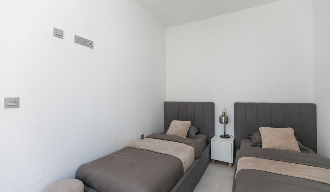 Brukt - Villa - Villamartín - Pau 26