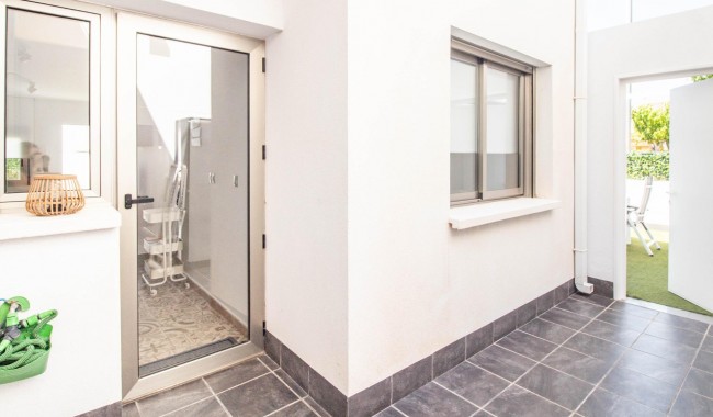 Sprzedaż - Apartament - Pilar de La Horadada - Torre de la Horadada