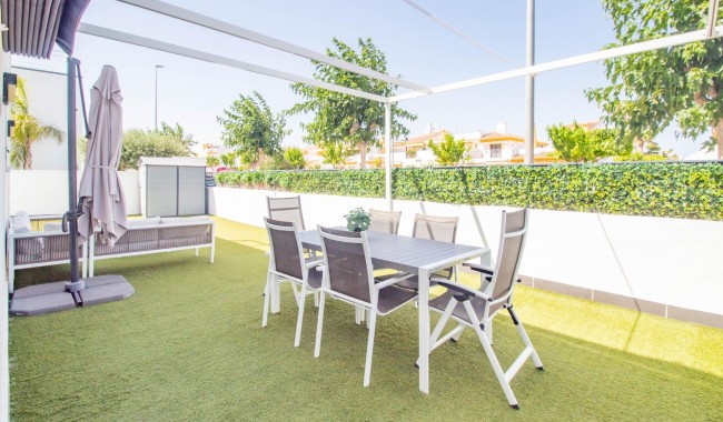 Sprzedaż - Apartament - Pilar de La Horadada - Torre de la Horadada