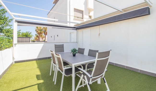 Sprzedaż - Apartament - Pilar de La Horadada - Torre de la Horadada