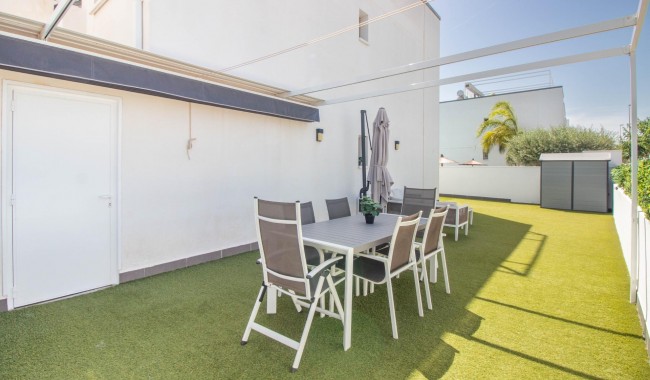 Sprzedaż - Apartament - Pilar de La Horadada - Torre de la Horadada