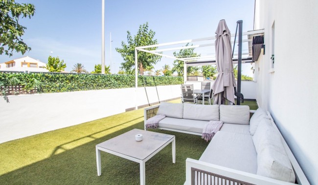 Sprzedaż - Apartament - Pilar de La Horadada - Torre de la Horadada