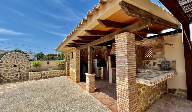 Brukt - Villa - Orihuela Costa - La Zenia