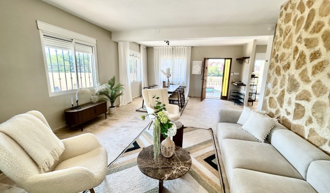 Brukt - Villa - Orihuela Costa - La Zenia
